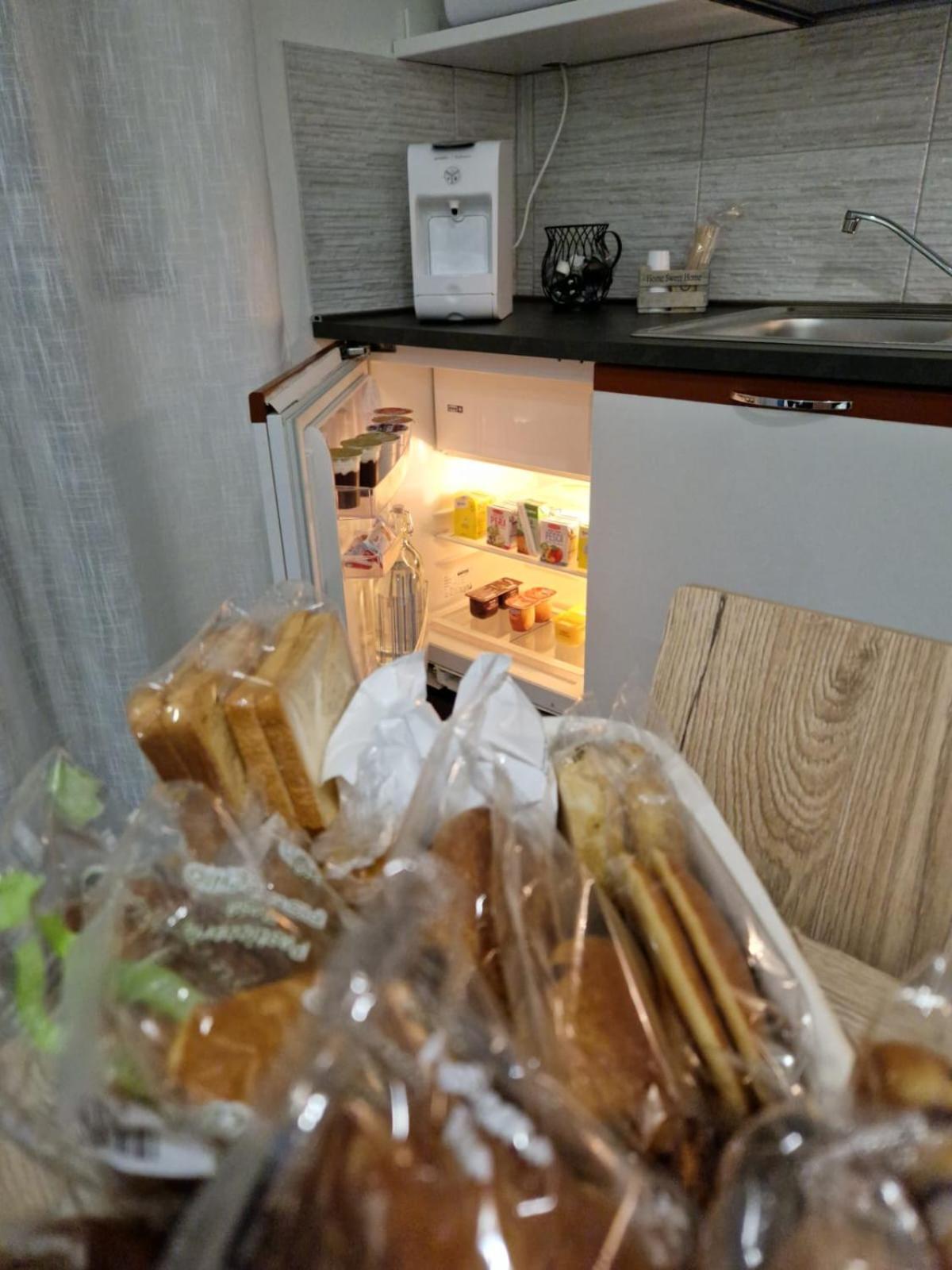 Bed and Breakfast Casa Marx Sedriano Exterior foto